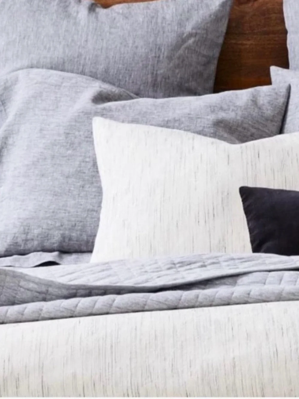 West Elm Heathered Melange Duvet Cover Queen Size